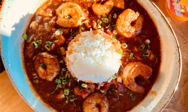 Etouffee.