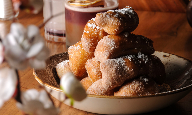 Mini Beignets.